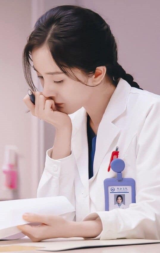 Tại sao mình thích đọc sách y học - Góc nhỏ của Annie